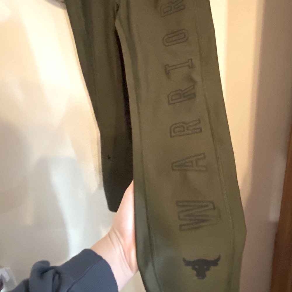 Rock Collection Warrior Workout leggings!